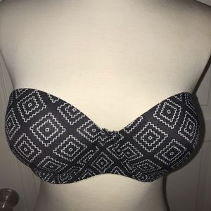 PINK Strapless Push Up Bra